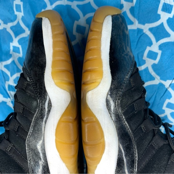 Nike Women’s size 8 Air Jordan 11 low Barons Retro OG gum wmns sneakers black 8w - Picture 11 of 11